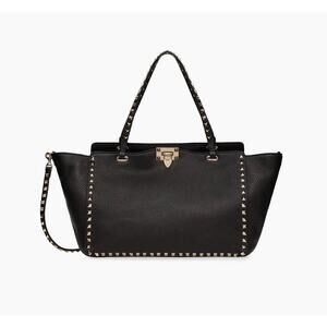 Valentino Garavani Medium Grainy Calfskin Rockstud Bag Black